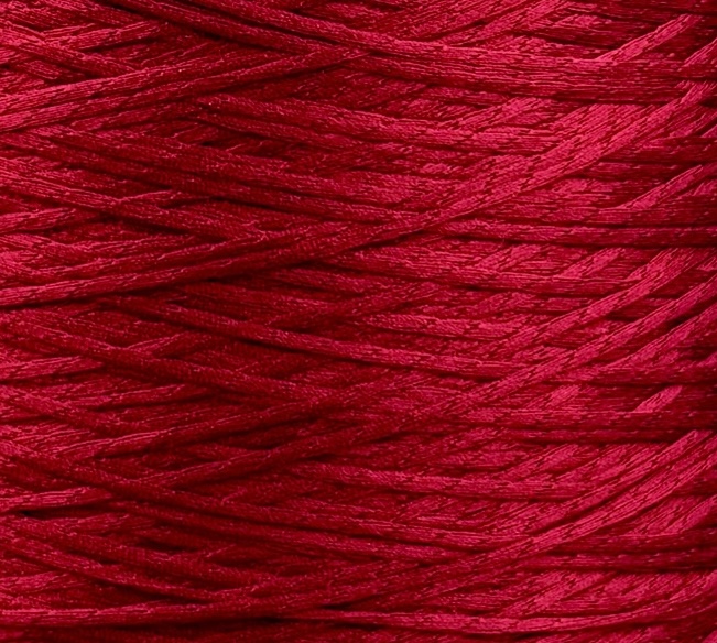 Art. Perla – 100 % Seidengarn 390 m / 100 g col. Rubinrot